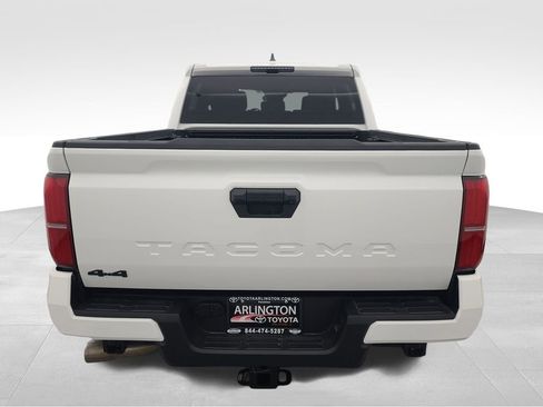 Used 2025 Toyota Tacoma TRD Off-Road image 6