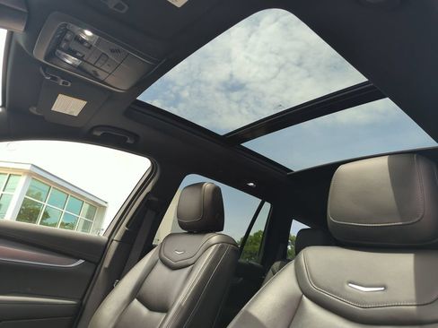 Used 2023 Cadillac XT6 Luxury FWD image 27