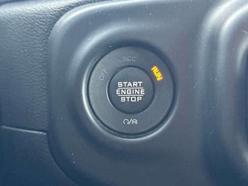 Used 2023 Jeep Wrangler Sahara image 23