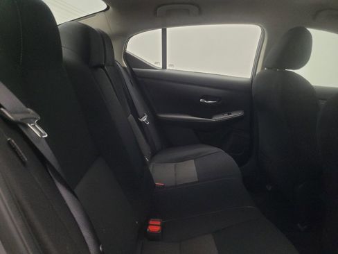 Used 2020 Nissan Sentra SV FWD image 19