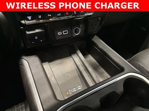 Used 2022 Chevrolet Silverado 2500 LTZ w/ LTZ Plus Package image 30