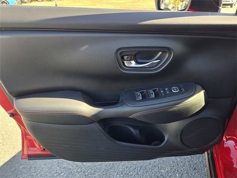 Used 2025 Honda HR-V Sport image 19