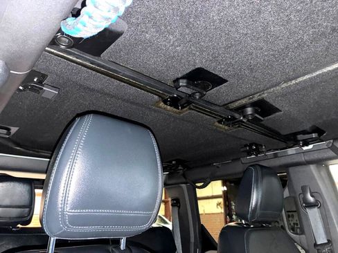 Used 2021 Ford Bronco Wildtrak image 39