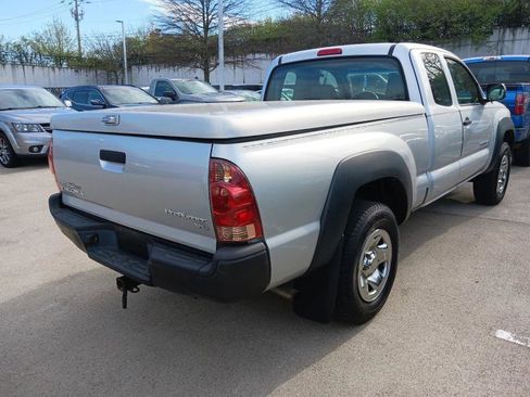 Used 2007 Toyota Tacoma PreRunner RWD image 3