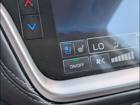 Used 2024 Subaru Outback Touring XT AWD/4WD image 16