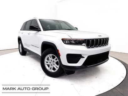 Used 2023 Jeep Grand Cherokee Laredo w/ Luxury Tech Group I