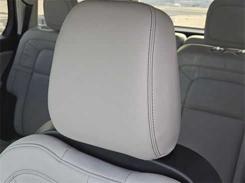 New 2026 Lincoln Aviator Reserve image 14