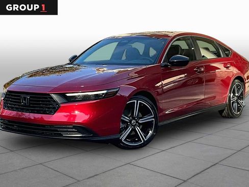 Certified 2025 Honda Accord Sport image 1