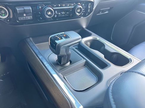 Used 2022 Chevrolet Silverado 1500 High Country image 27