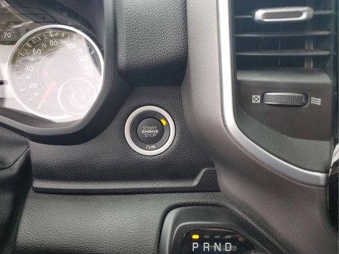 Used 2021 RAM 1500 Big Horn image 24