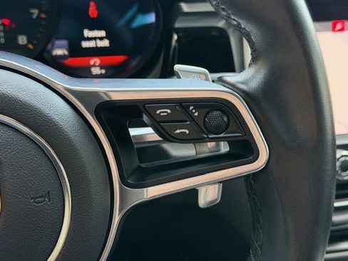 Used 2019 Porsche Macan image 33