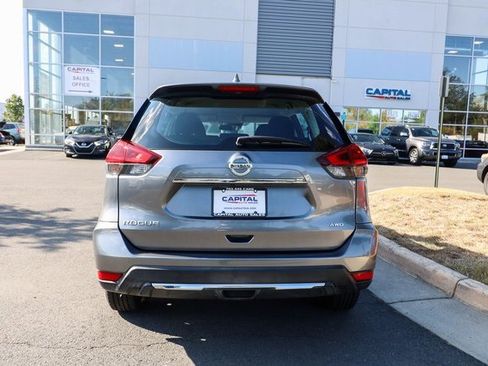 Used 2020 Nissan Rogue S image 14