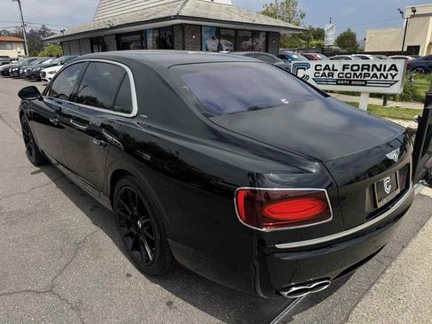 Used 2017 Bentley Flying Spur S V8 AWD/4WD image 3