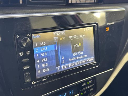 Used 2018 Toyota Corolla iM image 17