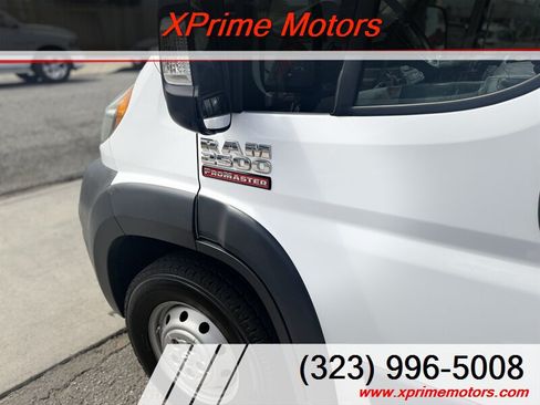 Used 2018 RAM ProMaster 2500 FWD image 11
