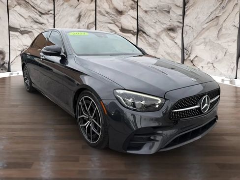 Used 2021 Mercedes-Benz E 350 Sedan image 4