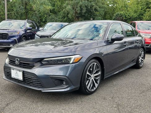 Certified 2024 Honda Civic Touring image 3