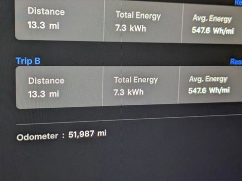 Used 2021 Tesla Model S Plaid image 13