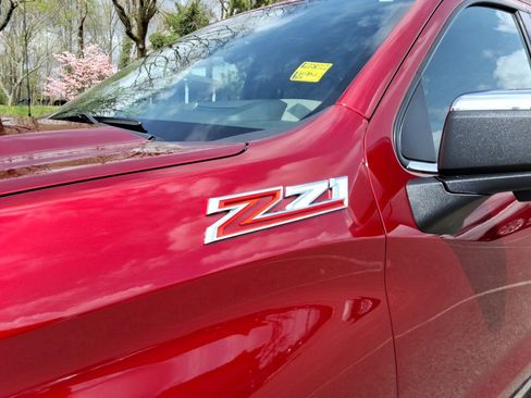 Certified 2024 Chevrolet Silverado 1500 LTZ w/ LTZ Premium Package image 11