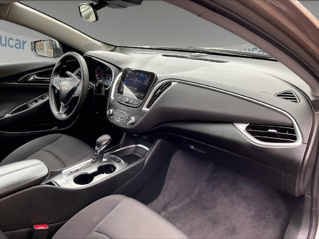 Used 2024 Chevrolet Malibu LT FWD image 14