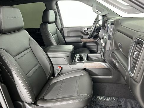 Used 2023 GMC Sierra 3500 Denali image 29