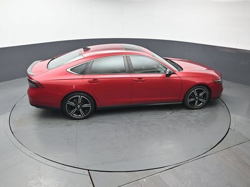 Used 2023 Honda Accord Sport image 38