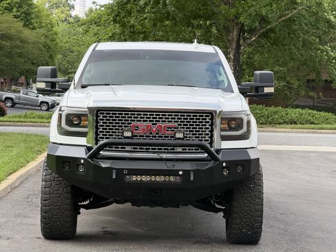 Used 2015 GMC Sierra 2500 Denali w/ Duramax Plus Package AWD/4WD image 4