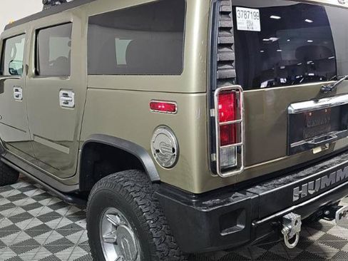 Used 2005 HUMMER H2 w/ Preferred Equipment Group AWD/4WD image 6