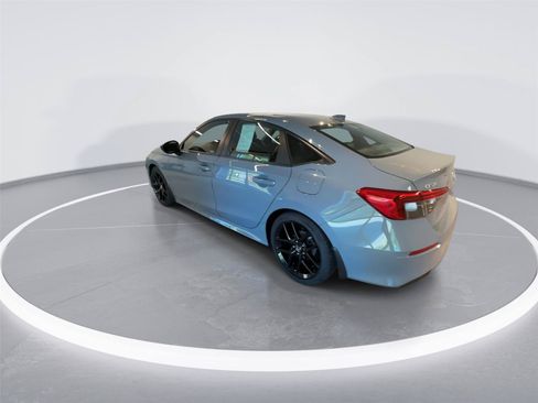 Used 2022 Honda Civic Sport image 6