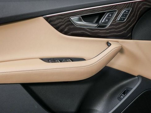 Used 2022 Audi Q7 3.0T Premium Plus w/ Premium Plus Package image 6