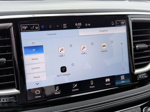 New 2026 Chrysler Pacifica Select image 30