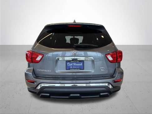 Used 2020 Nissan Pathfinder SL AWD/4WD image 8