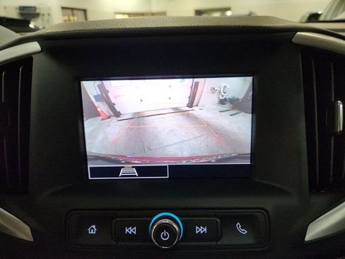 Certified 2024 GMC Terrain SLE w/ Driver Convenience Package image 15