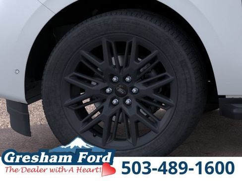 New 2026 Ford Expedition Platinum w/ Stealth Appearance Package AWD/4WD image 22