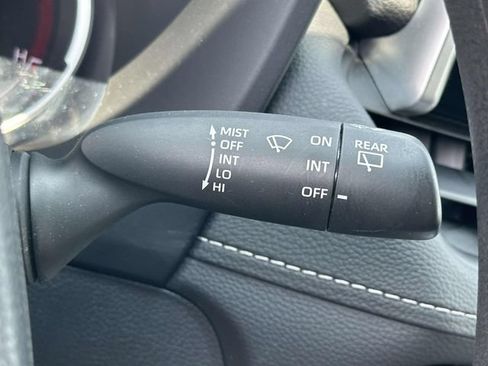 Used 2023 Toyota RAV4 LE AWD/4WD image 26