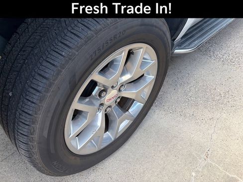 Used 2018 GMC Yukon SLT RWD image 11
