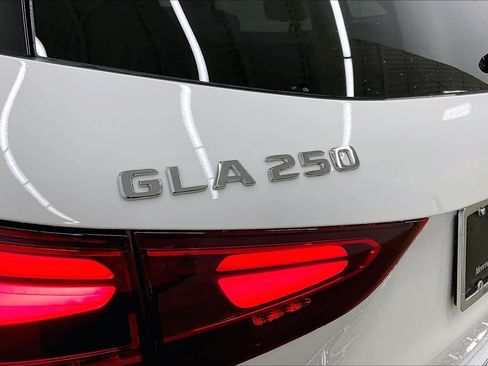 New 2026 Mercedes-Benz GLA 250 4MATIC image 15