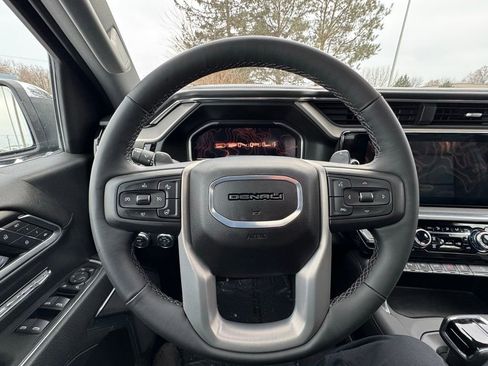 Used 2025 GMC Sierra 1500 Denali w/ Denali Reserve Package image 19