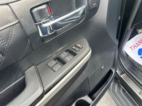 Used 2014 Toyota Tundra Platinum image 14