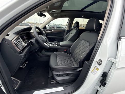 New 2026 Volkswagen Atlas SEL Premium R-Line AWD/4WD image 12