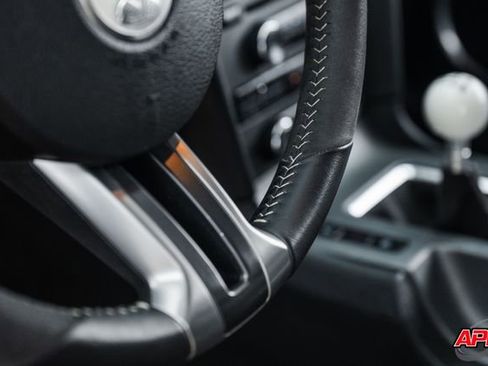 Used 2012 Ford Mustang Shelby GT500 w/ SVT Performance Pkg image 18