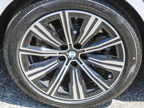 New 2026 BMW 330i Sedan RWD image 11