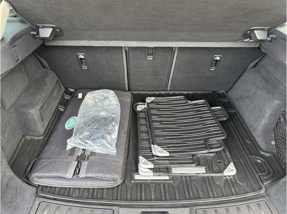 Used 2020 Land Rover Range Rover Evoque S AWD/4WD image 44