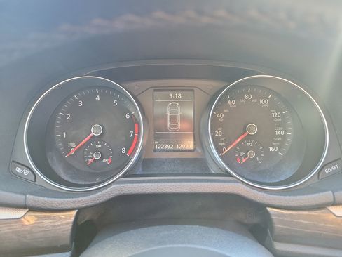 Used 2016 Volkswagen Passat 1.8T SE w/ Lighting Package image 25