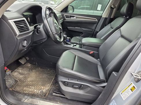 Used 2019 Volkswagen Atlas SEL AWD/4WD image 3