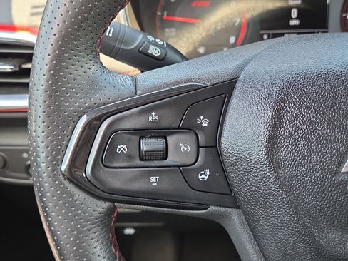 Used 2022 Chevrolet TrailBlazer RS FWD image 19