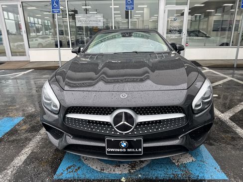 Used 2019 Mercedes-Benz SL 550 SL 550 image 2