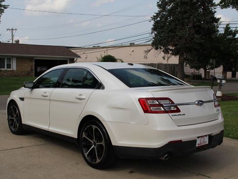 Used 2014 Ford Taurus SEL w/ Equipment Group 201A FWD image 7