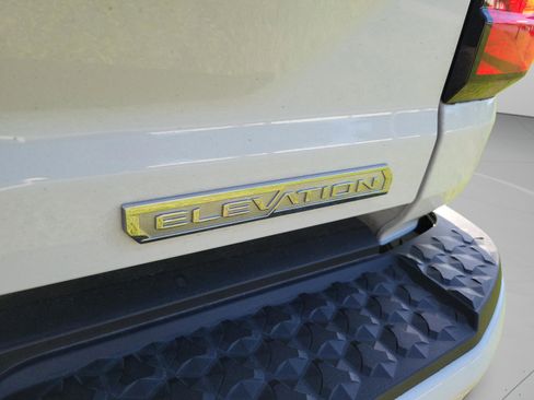 Used 2024 GMC Canyon Elevation w/ Convenience Package RWD image 20