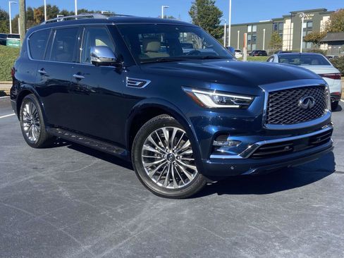 Used 2021 INFINITI QX80 Sensory w/ All-Season Package image 1